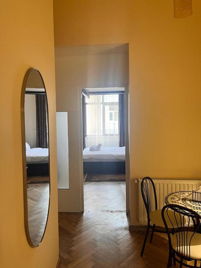 Urban Central Apartments Brasov Luaran gambar