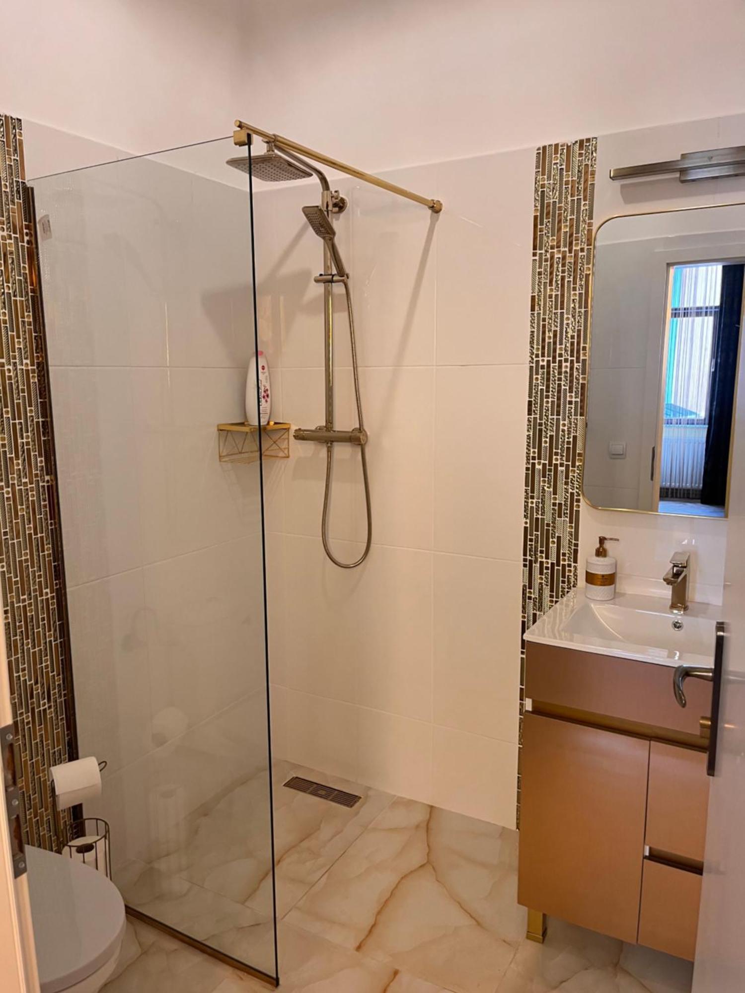 Urban Central Apartments Brasov Luaran gambar