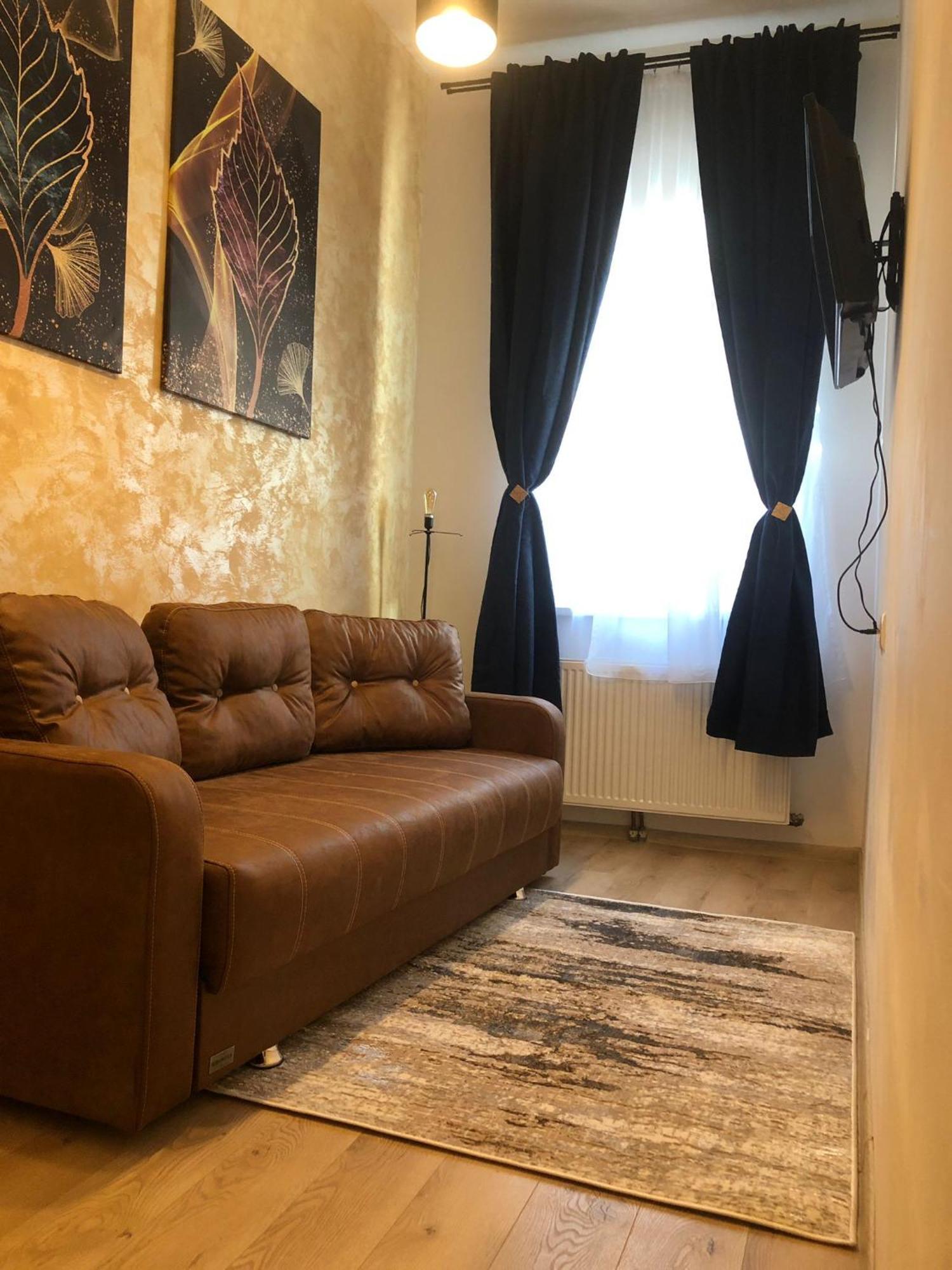 Urban Central Apartments Brasov Luaran gambar