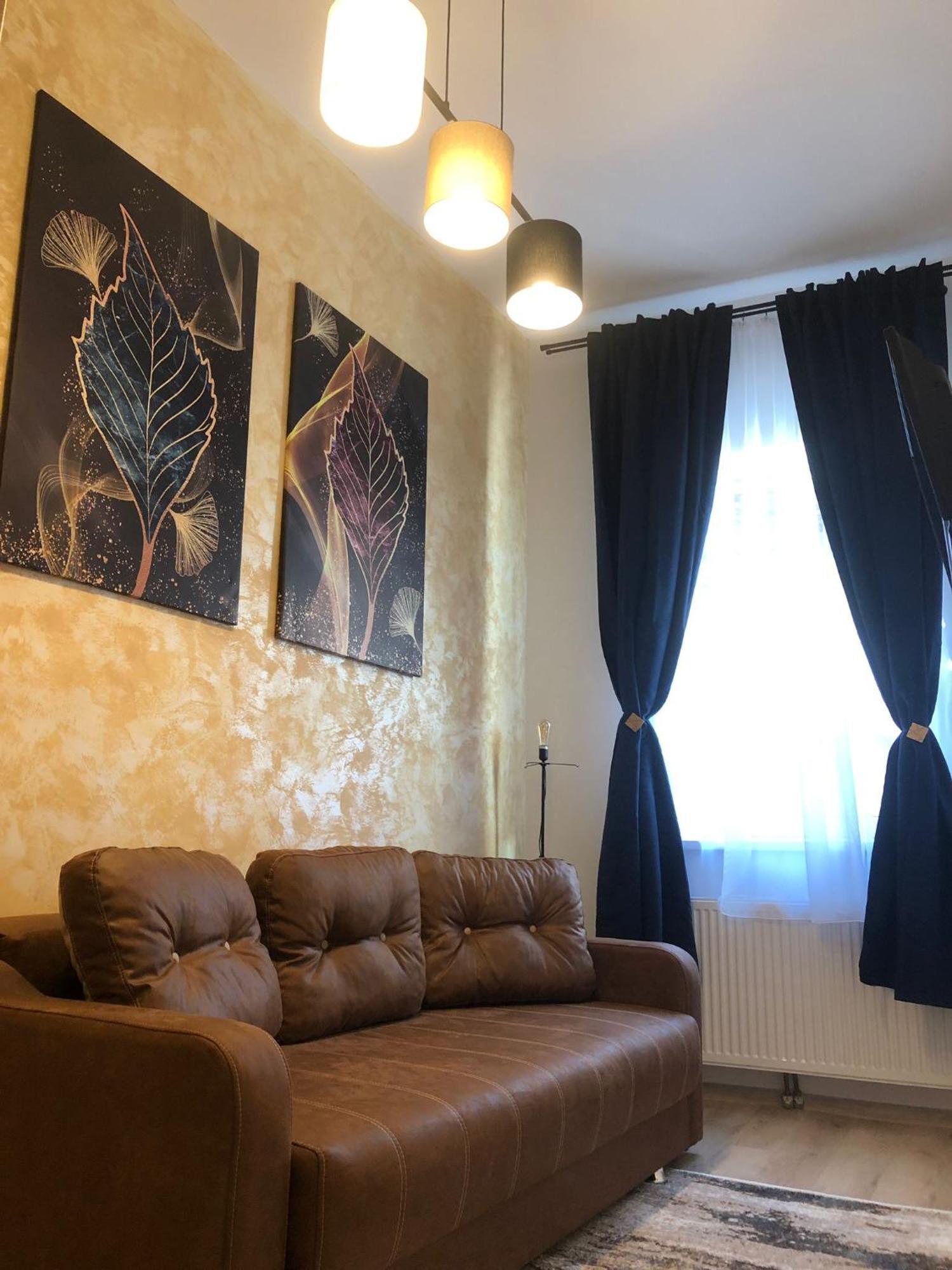 Urban Central Apartments Brasov Luaran gambar